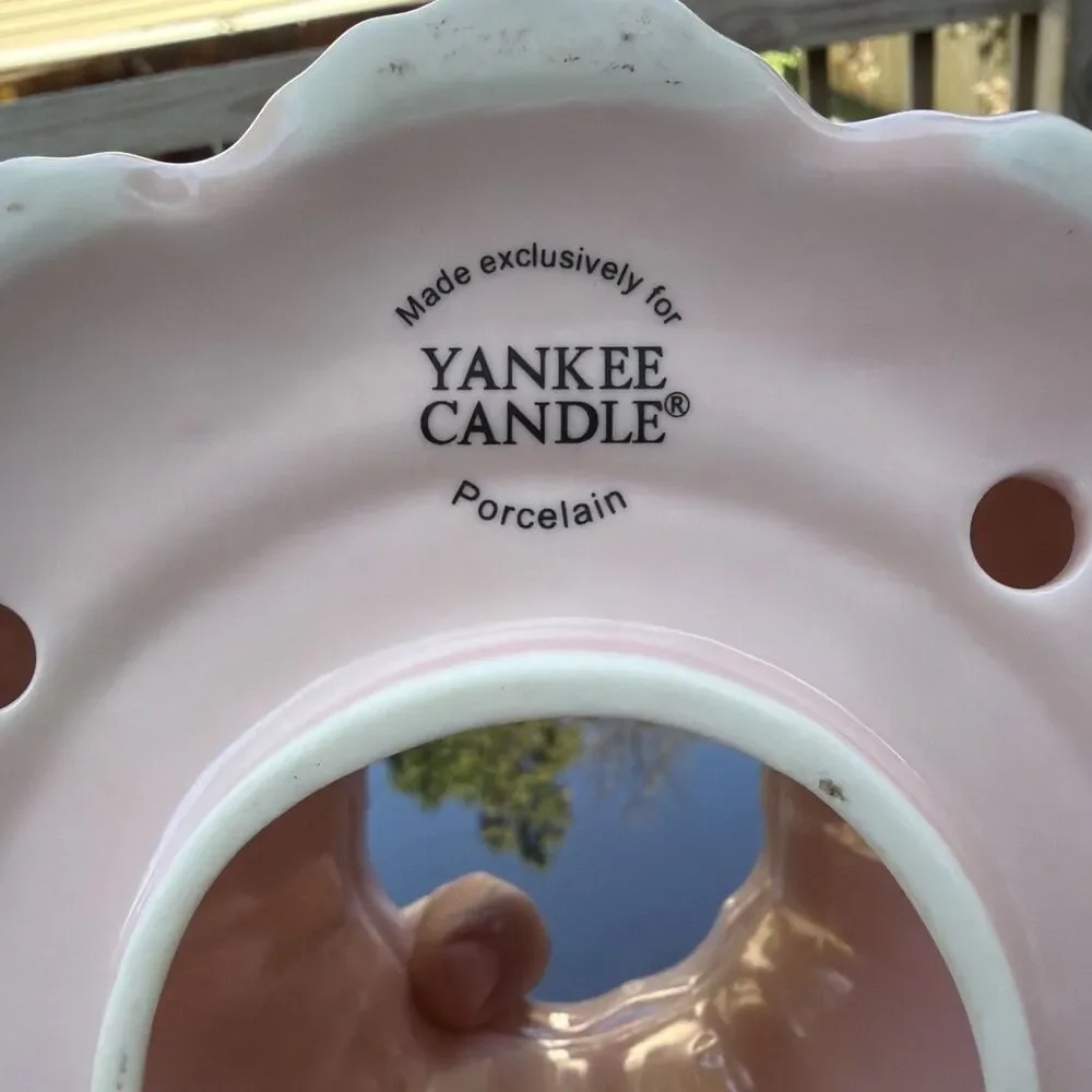 Yankee Candle Sage Pink Light Green Large Jar Shade Scalloped Edge Topper